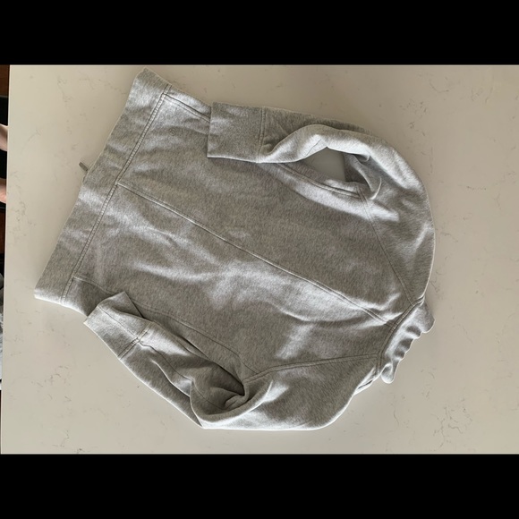 Asymmetric Lululemon zip hoodie - Picture 8 of 15